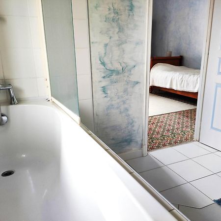 Chambre 3 Personnes Avec Salle De Bain Dans Mas Du Luberon Robion en Luberon Екстериор снимка